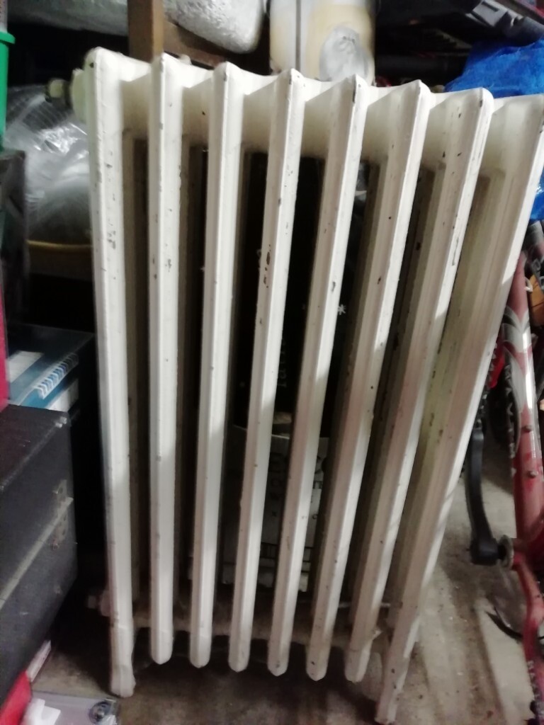 Free standing cast iron radiator in Hythe, Hampshire Gumtree