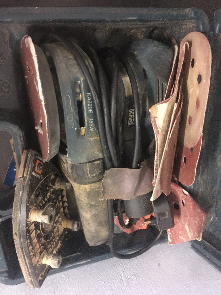 Black and decker orbital sander ka220e in Farnley, West Yorkshire