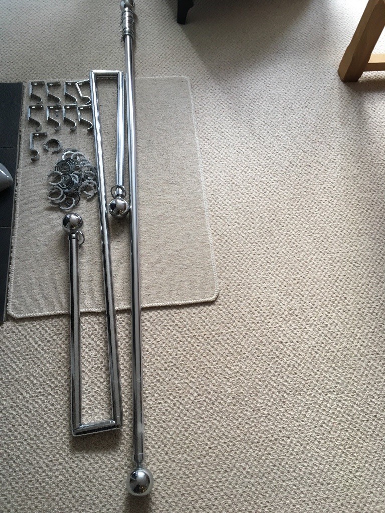 Chrome bay window curtain pole with pass through rings and a straight pole in Prestwood Buckinghamshire $ 86 JPG