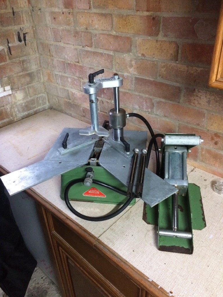 Morso foot operated underpinner for picture framing in Bransgore