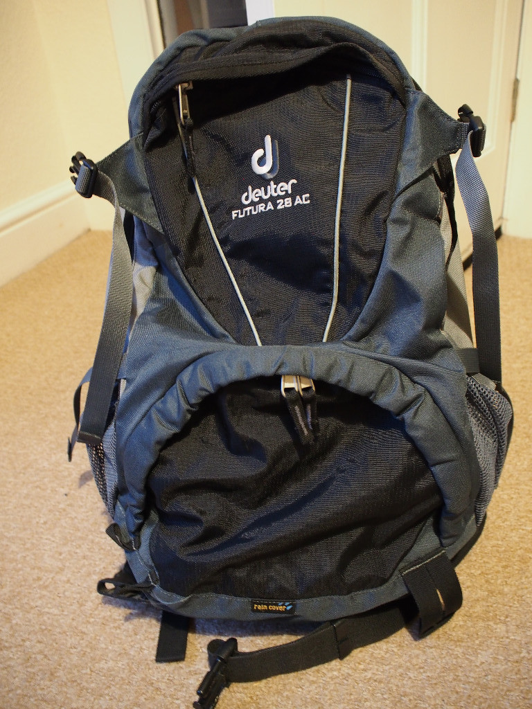 Deuter Futura 28ac backpack in black grey in Oxford, Oxfordshire