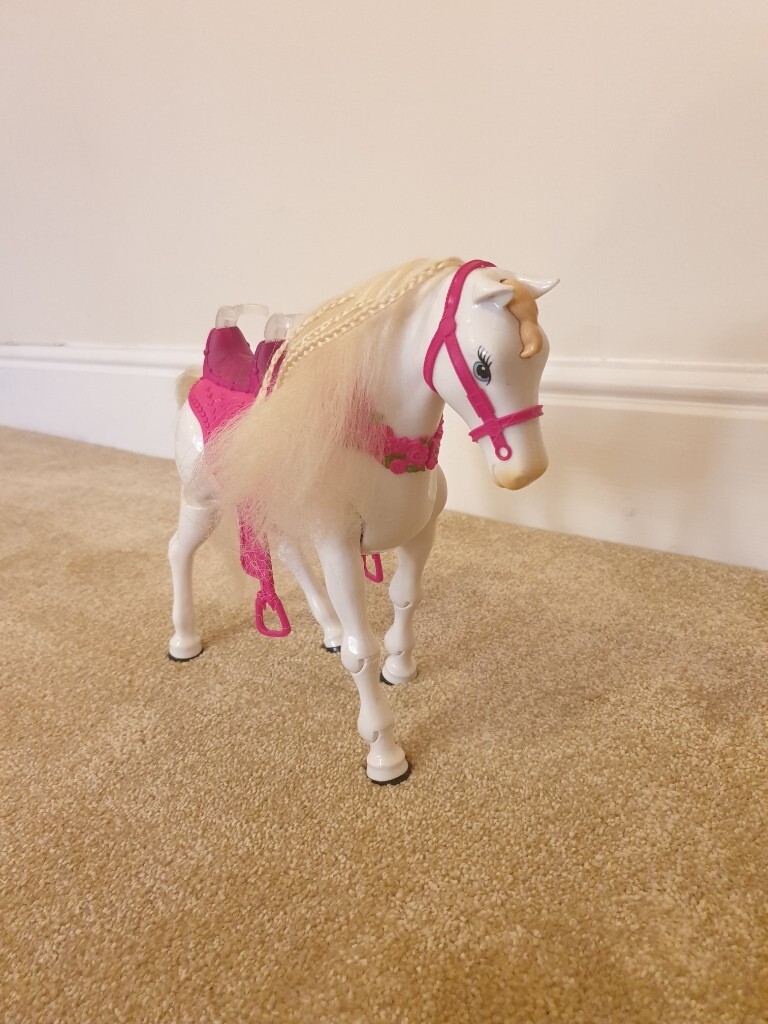 Barbie's horse, fully walking. Plus Barbies sister. | in West Moors