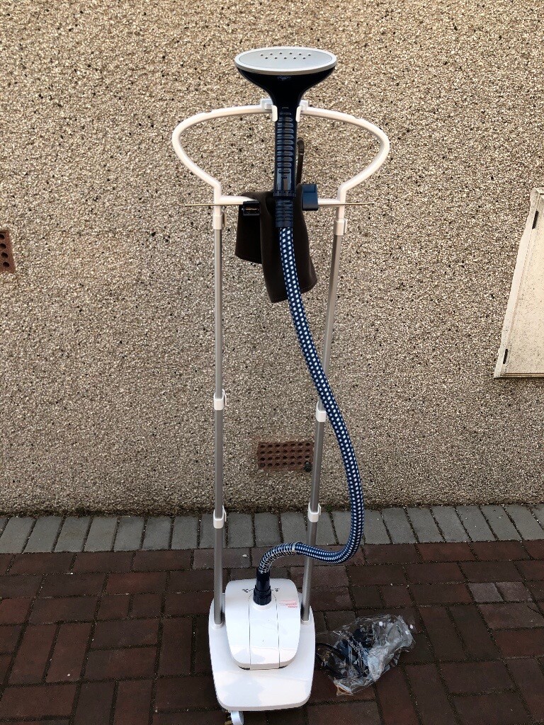 Upright clothes steamer in Dundee Gumtree