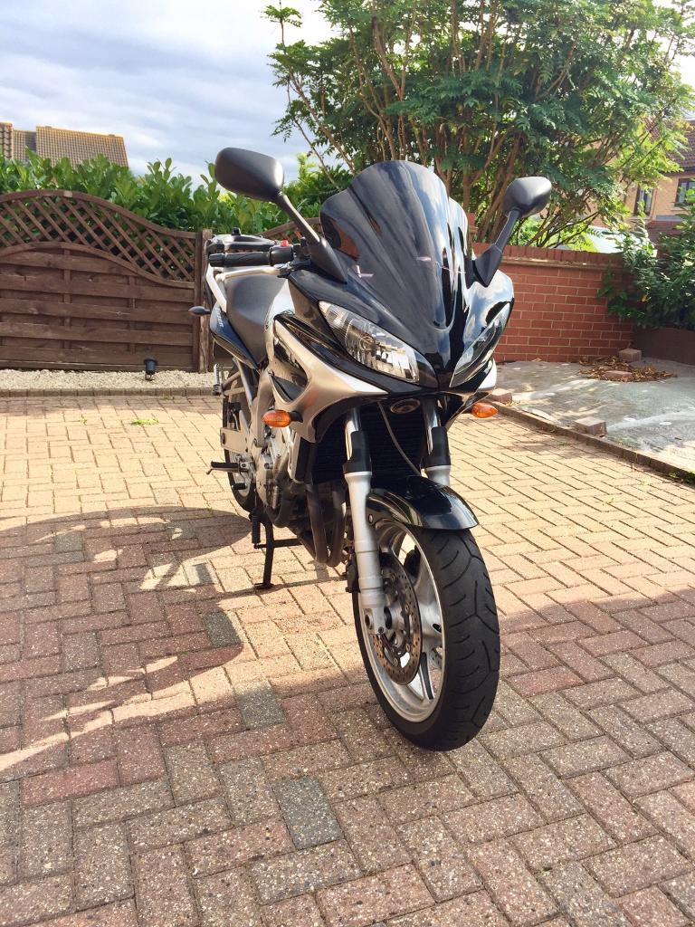 yamaha fz6 rack