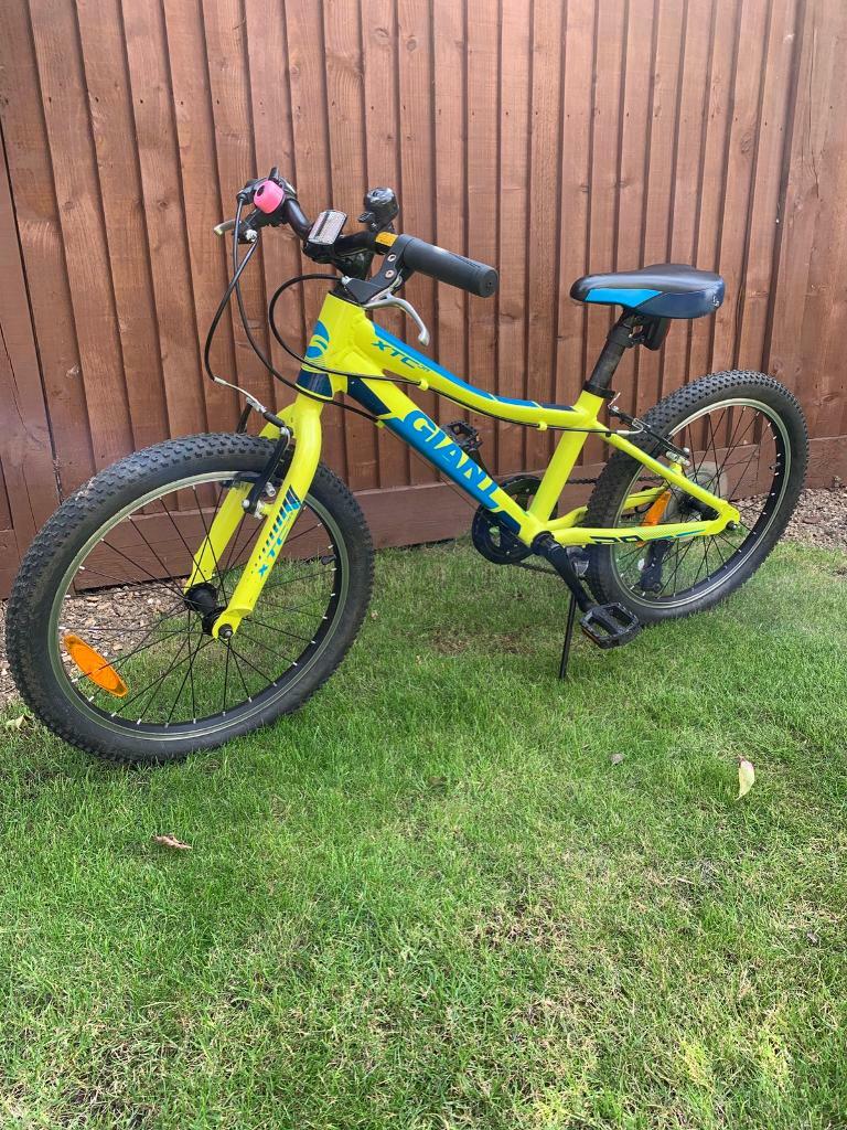 Giant XTC Junior 20” mountain bike in very good used condition m in