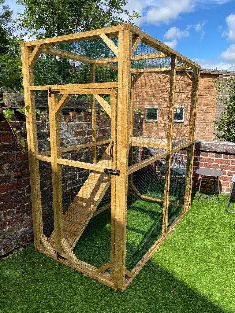 Catio cat / pet enclosure in Sheffield, South Yorkshire Gumtree