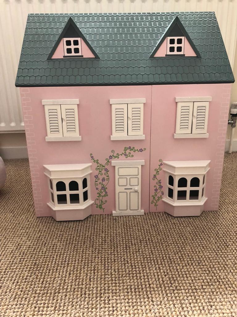 Wooden dolls house in Kidlington, Oxfordshire Gumtree