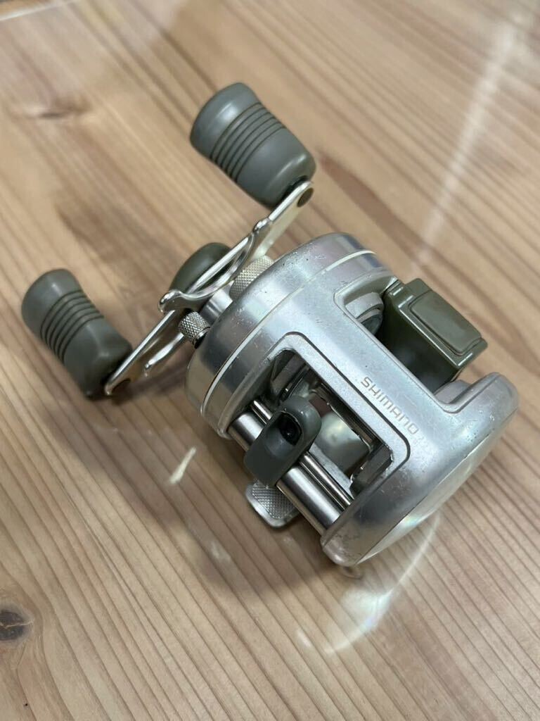SHIMANO CALCUTTA 100 リール Shimano 92 Calcutta 100 Baitcast Reel Right Hand | eBay