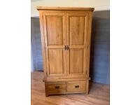 Creations solid oak wardrobe bedroom storage furniture ex cond