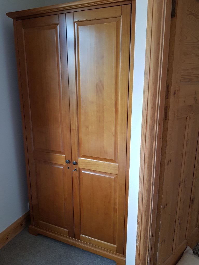 M S 2 Door Double Wardrobe In South East London London