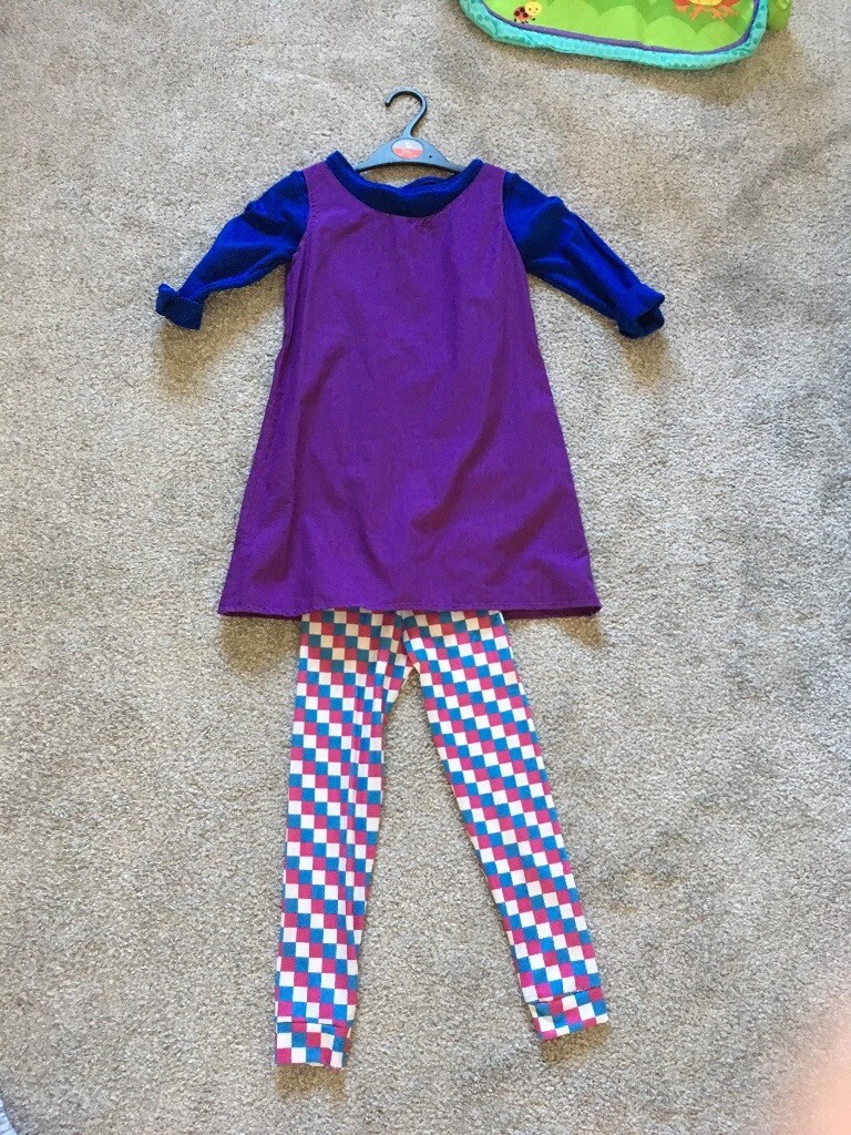 World book day fancy dress outfit Tiger that came to Tea size 5/6 years