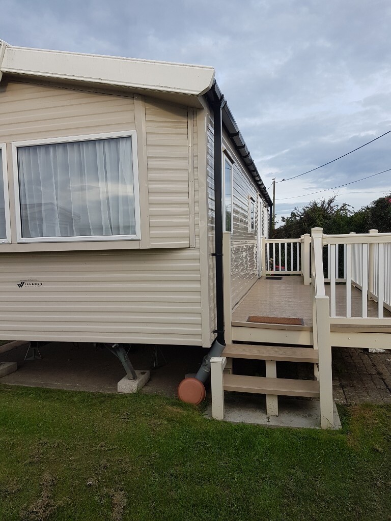 Caravan Hire Rental Holiday Hemsby Great Yarmouth in Hemsby, Norfolk