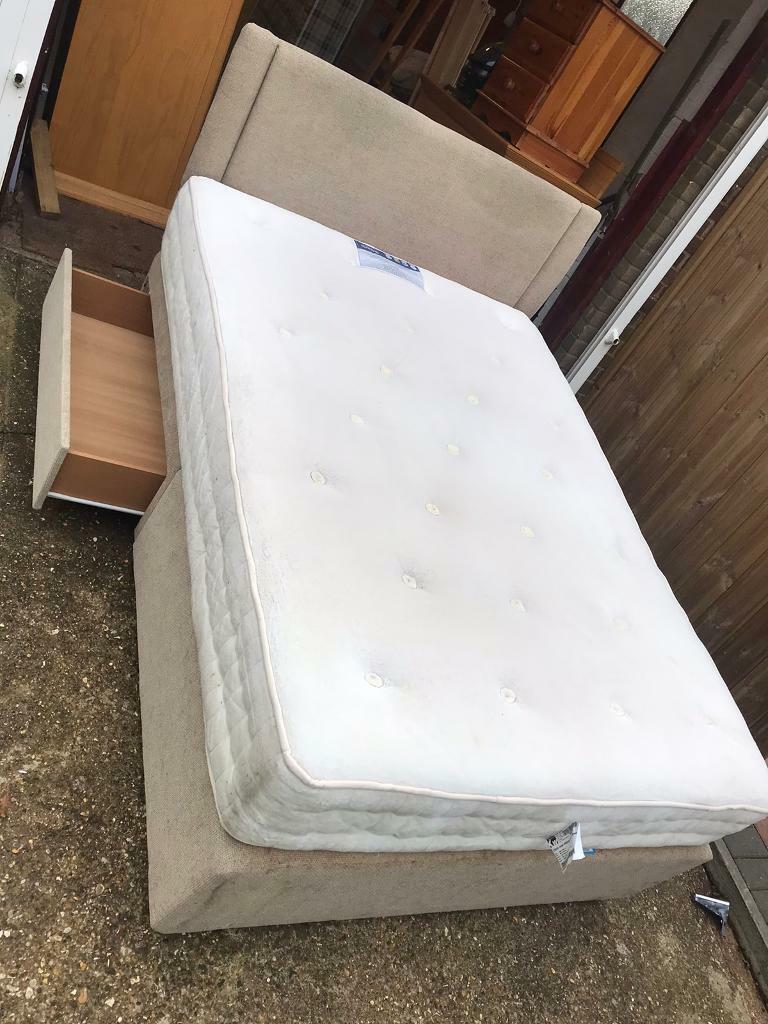 Dreams double divan bed with 2 drawers/headboard and thick mattress