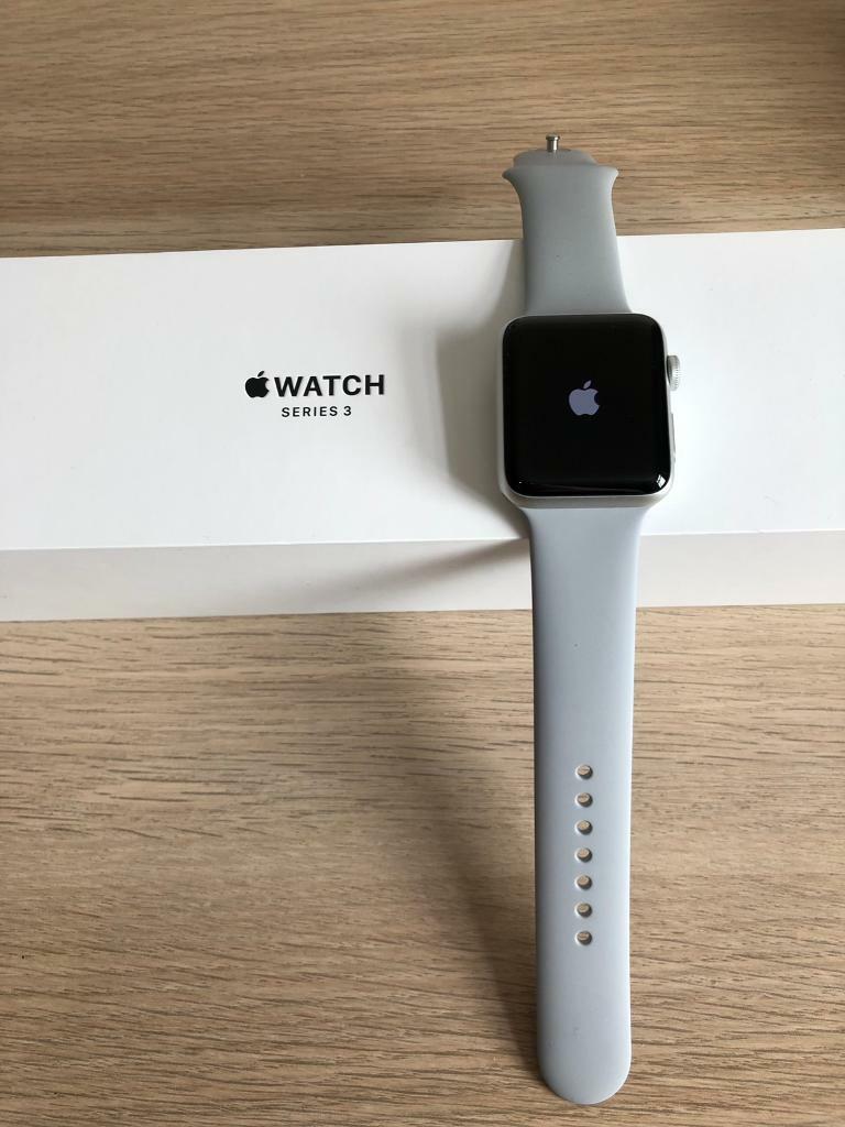Apple Watch Series 3 Silver with Fog band 42mm | in Bedlington, Northumberland | Gumtree