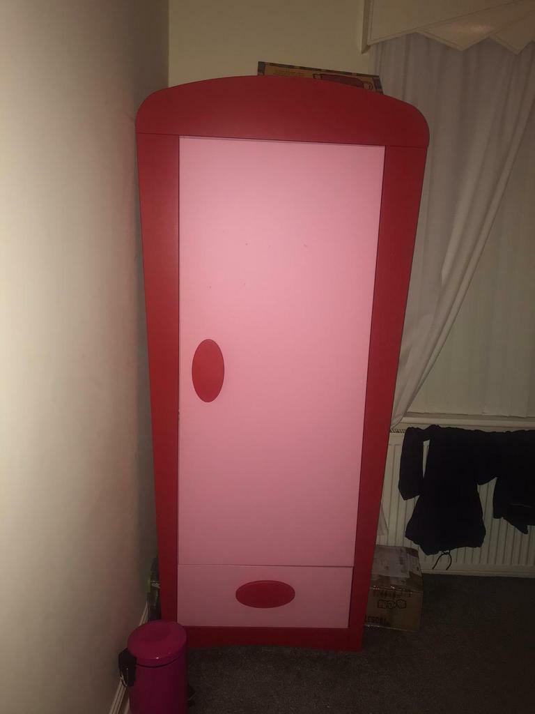 Girls pink wardrobe in Bradford, West Yorkshire Gumtree