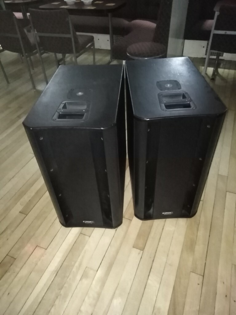 Qsc bass bins in Maybole, South Ayrshire Gumtree