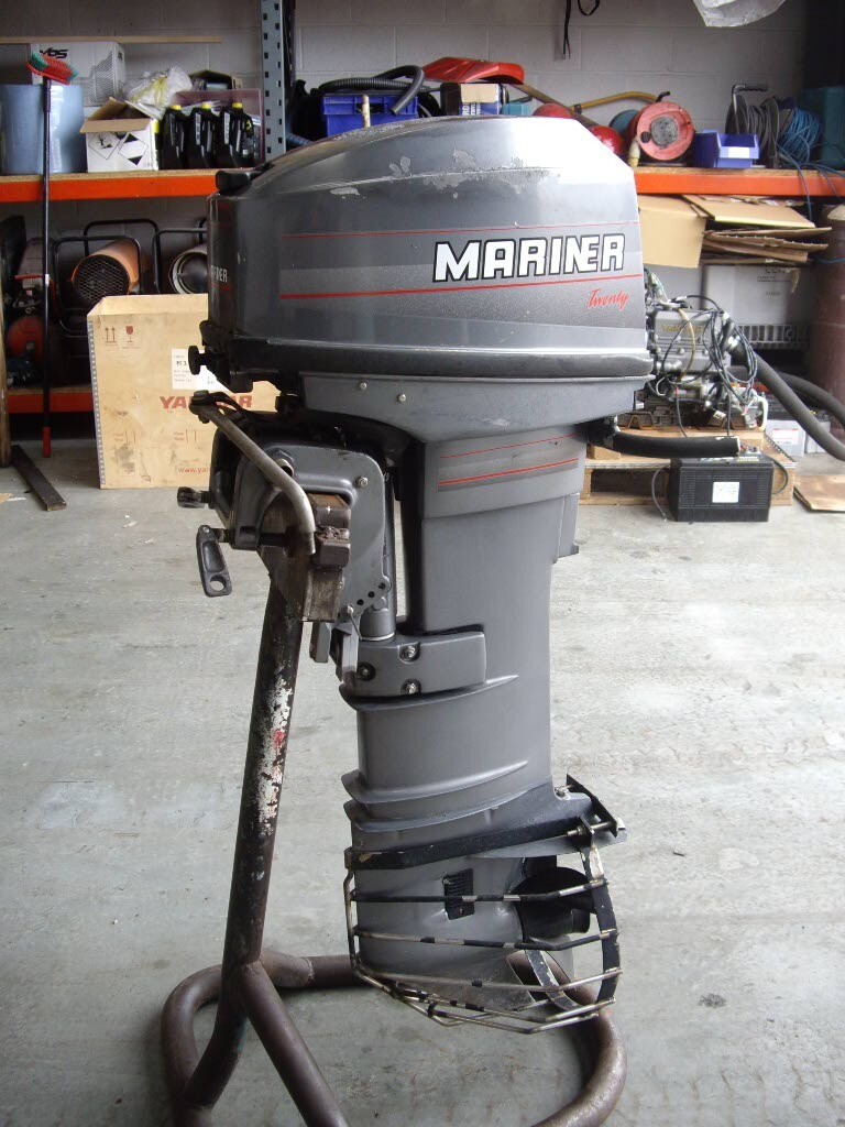MARINER 20 HP 2 STROKE OUTBOARD, REMOTE CONTROL, LONGSHAFT in