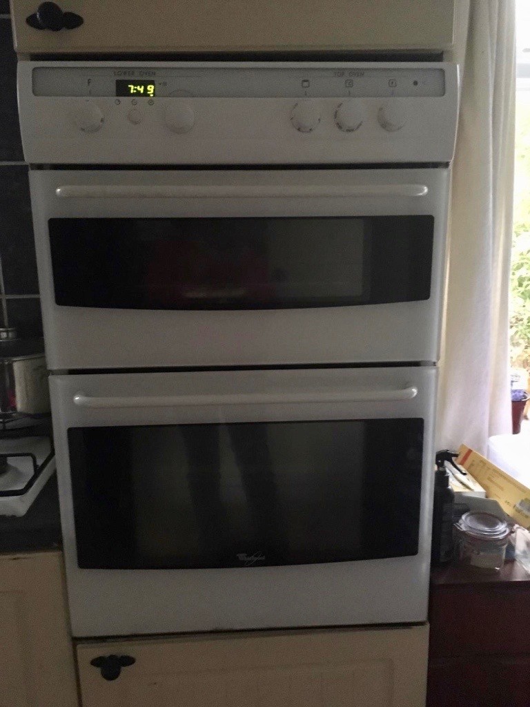 Whirlpool builtin double oven (used but working well) in Gateshead