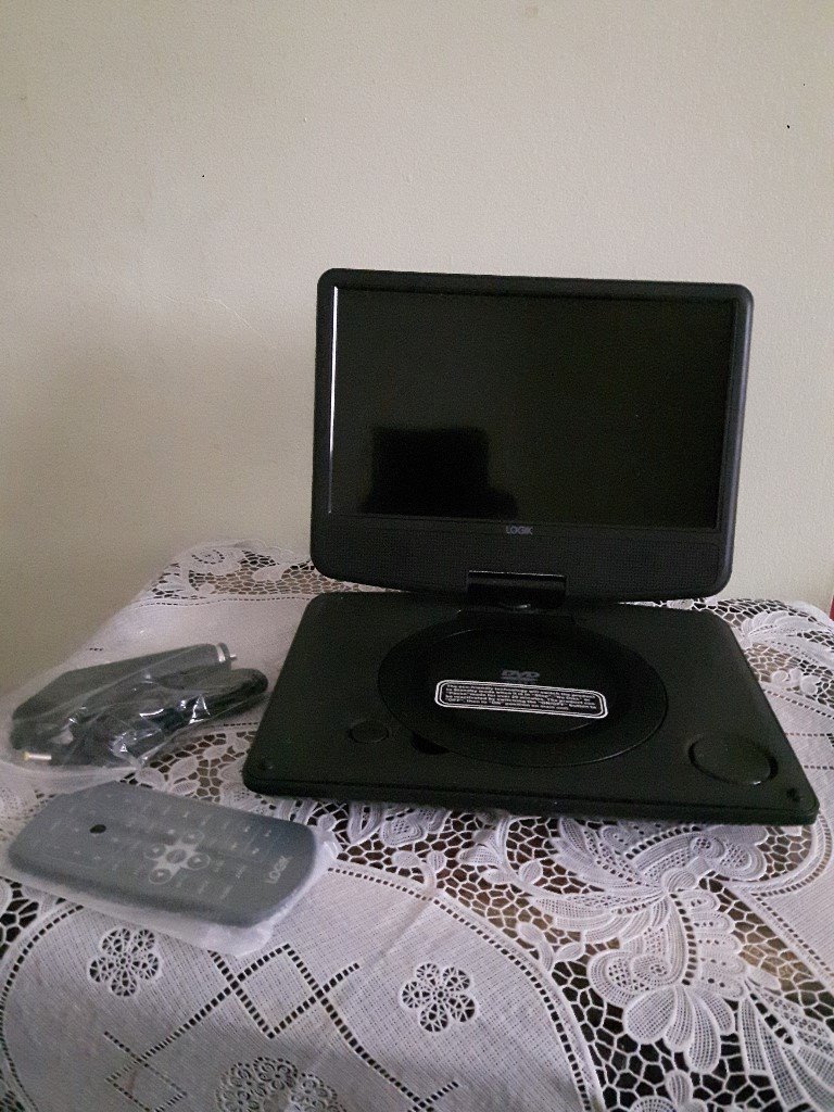LOGIK 9" SCREEN DVD PLAYER WITH CAR CHARGER BNIB in Bournemouth, Dorset Gumtree
