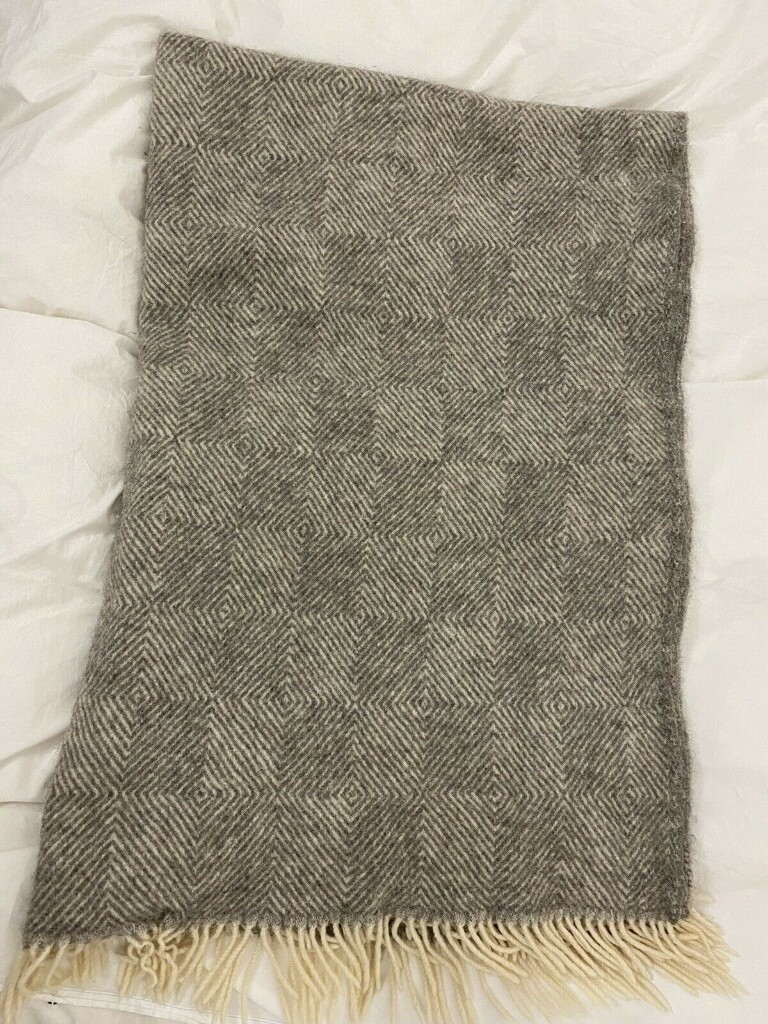IKEA checkered herringbone pure wool throw blanket, bed throw 195x