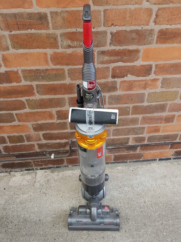 Dyson DC18 Slim upright vacuum cleaner in Nuneaton, Warwickshire