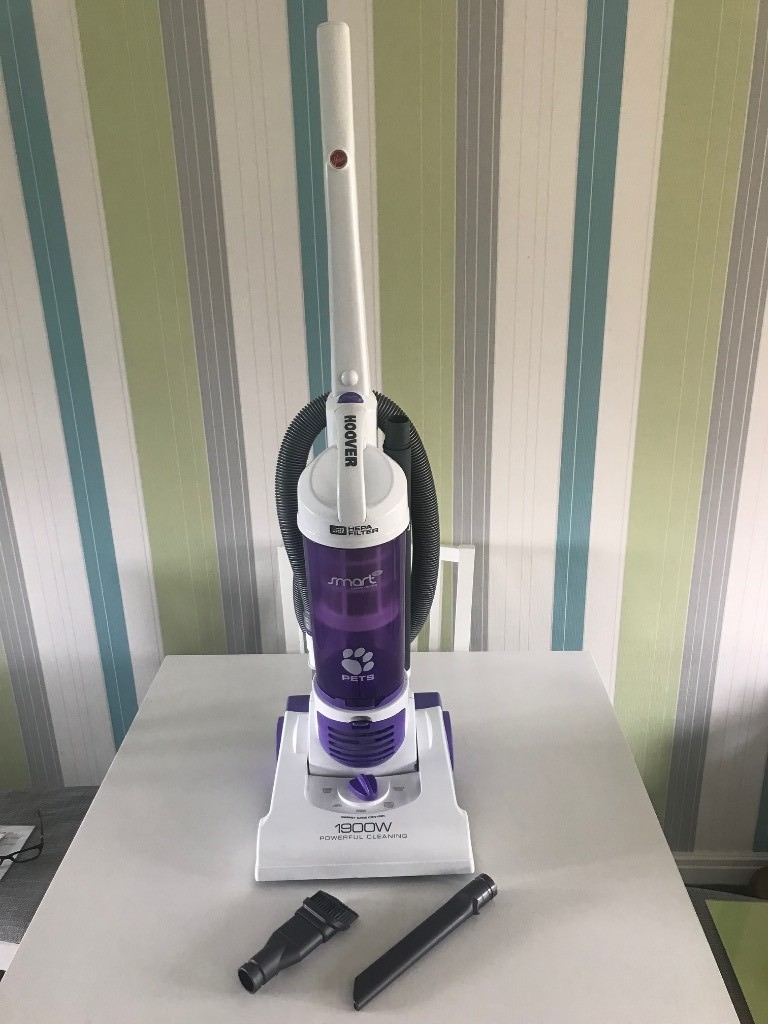 Hoover 1900W Upright Bagless Hepa Filter Smart Cyclonic Cleaning PETS