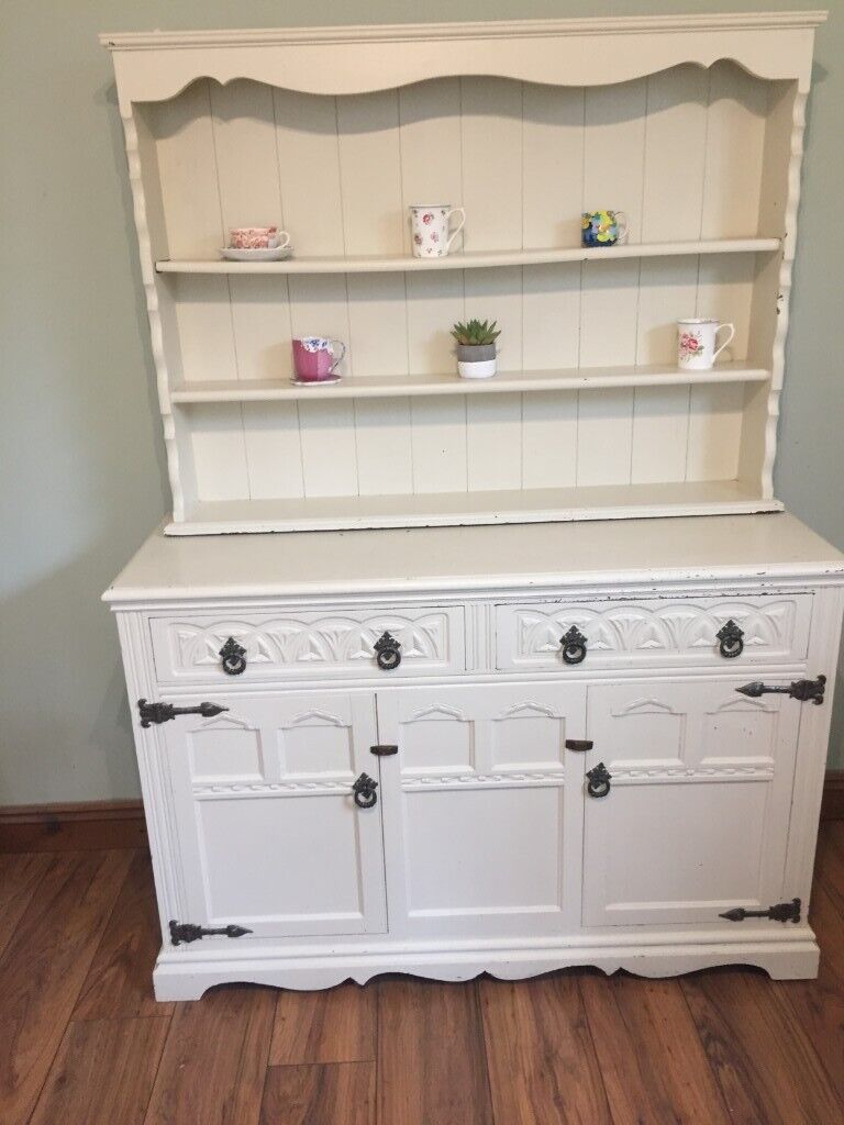 Beautiful Welsh Dresser In Market Harborough Leicestershire