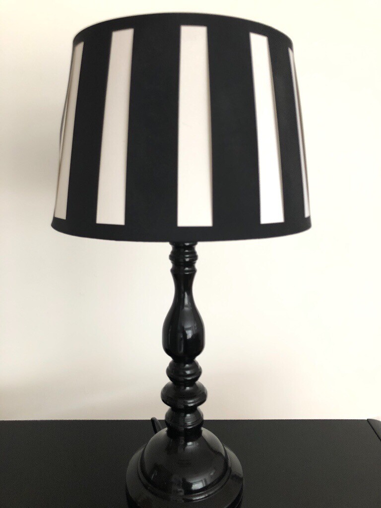 Black & cream table lamp (base & Shade) in Borrowstounness, Falkirk