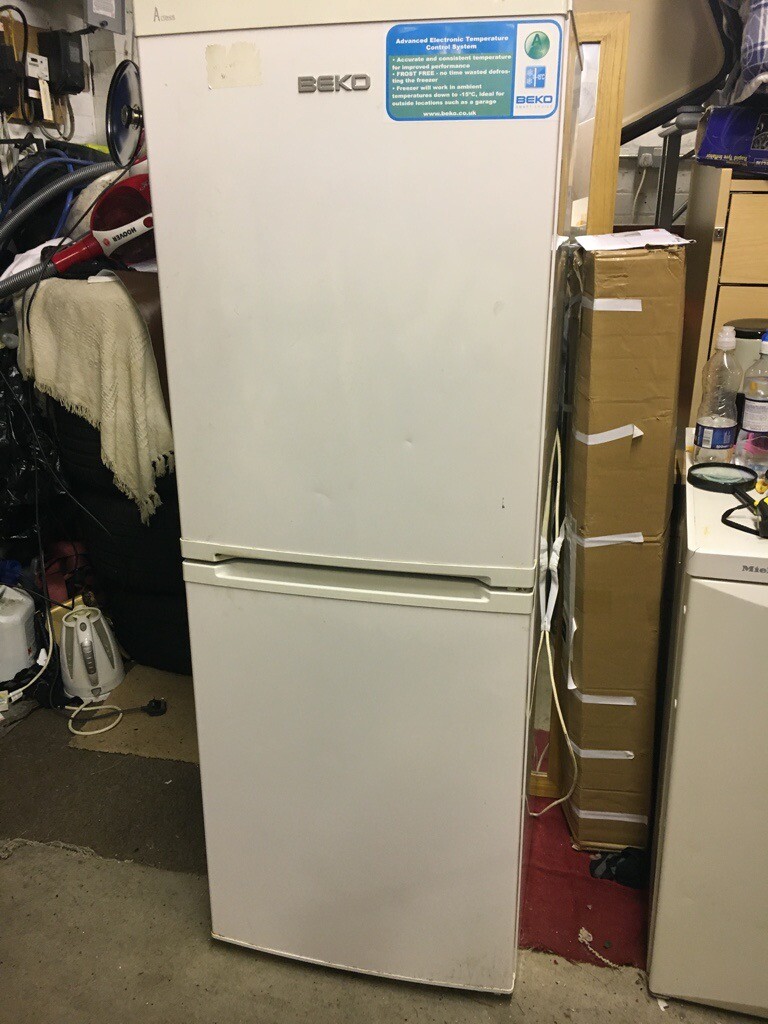 Beko Freestanding Frost Free Fridge Freezer CA5411FF. in Coventry