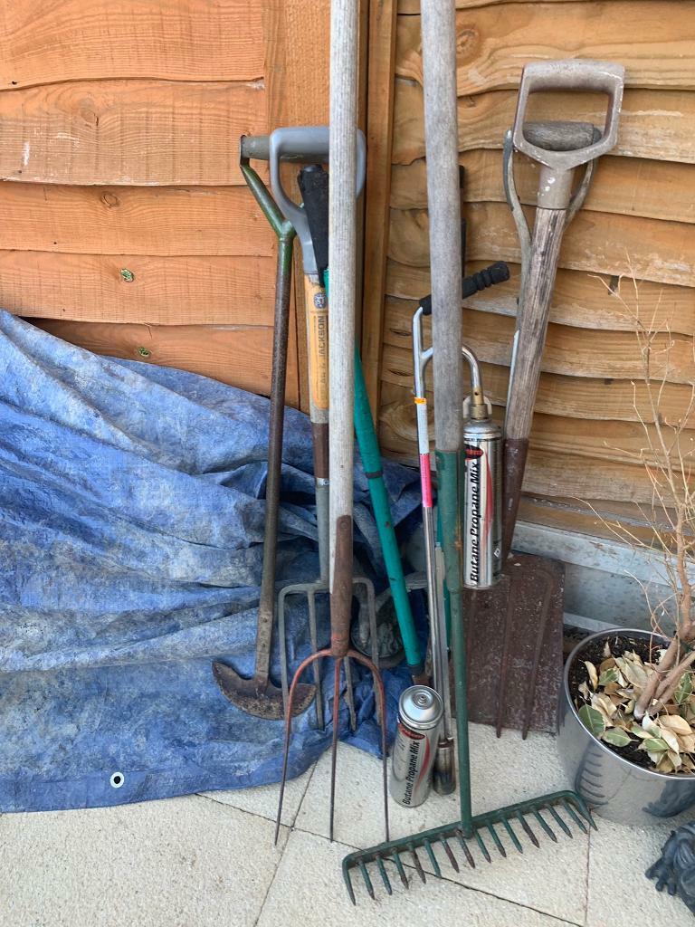 Various garden tools in Laindon, Essex Gumtree