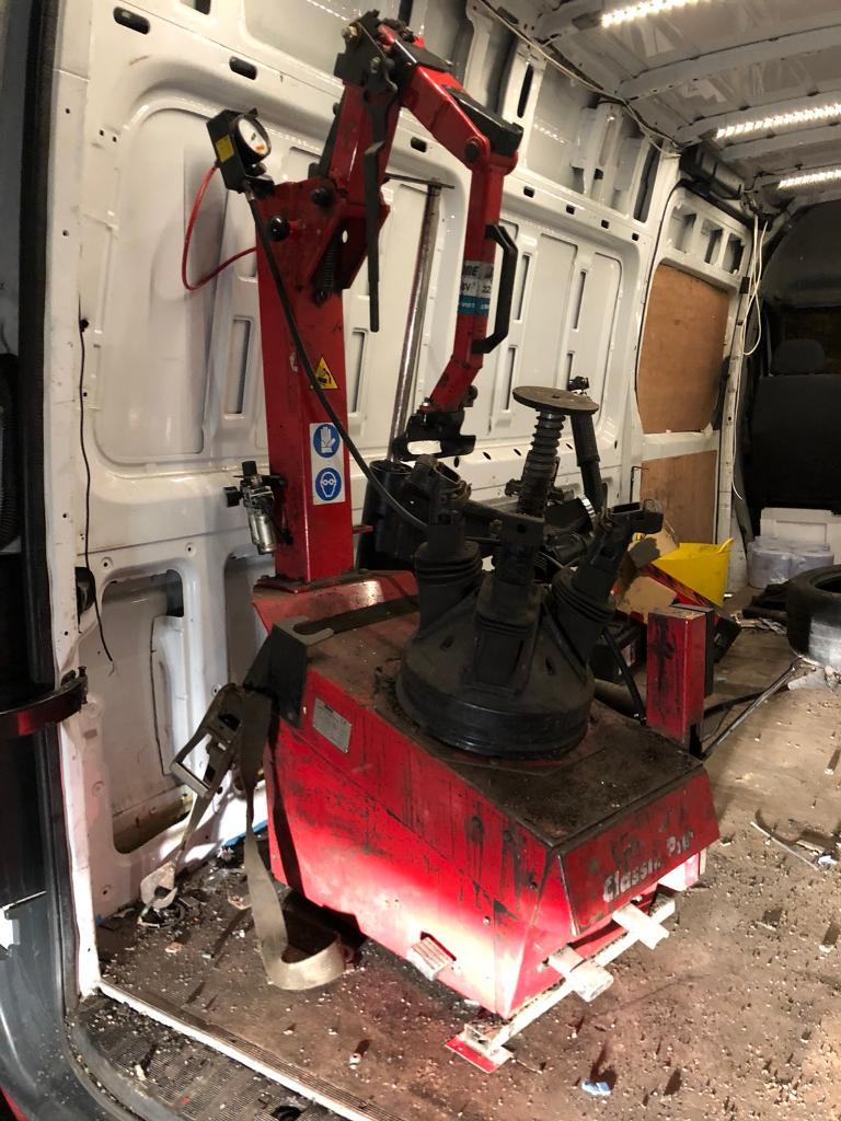 butler tyre changer machine 1022 airdraulic ideal for mobile tyre