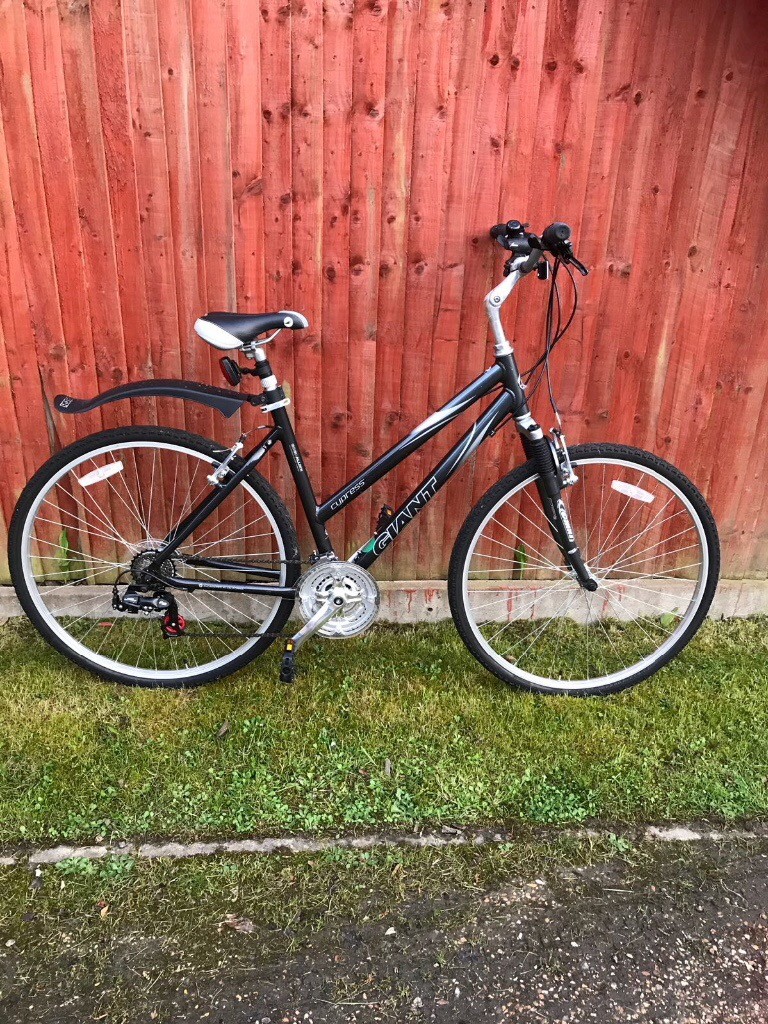 giant cypress ladies bike price