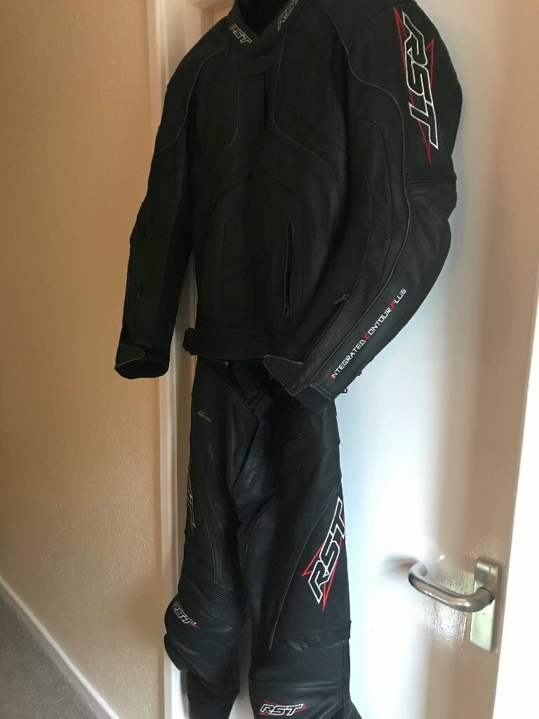 Motorcycle Leathers RST 2 Piece Motorcycle Leathers in Whitby