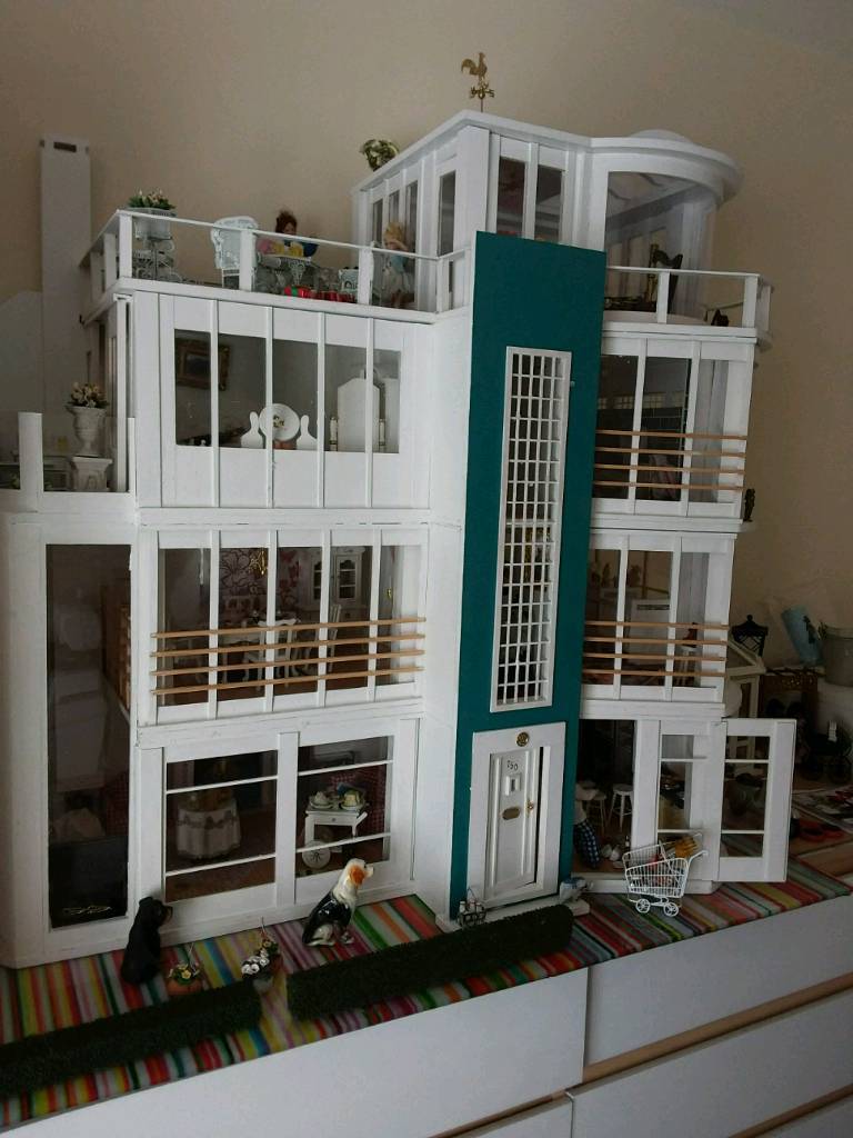 MALIBU BEACH DOLLS HOUSE in South Shields, Tyne and Wear Gumtree