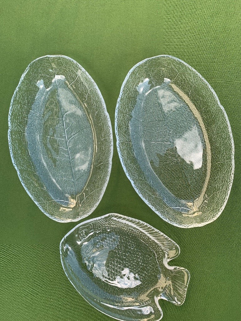 A Set Of 3 Vintage Glass Plates Arcoroc France In Cobham Surrey Gumtree