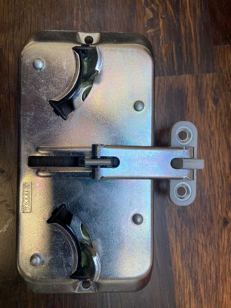 Velux Locking Mechanism 025144, 2 available in Leith, Edinburgh Gumtree