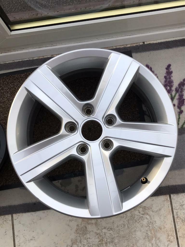 Volkswagen Golf 16 inch alloy wheel **brand new** in East End