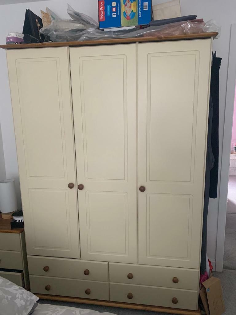 Wardrobe in Kidlington, Oxfordshire Gumtree