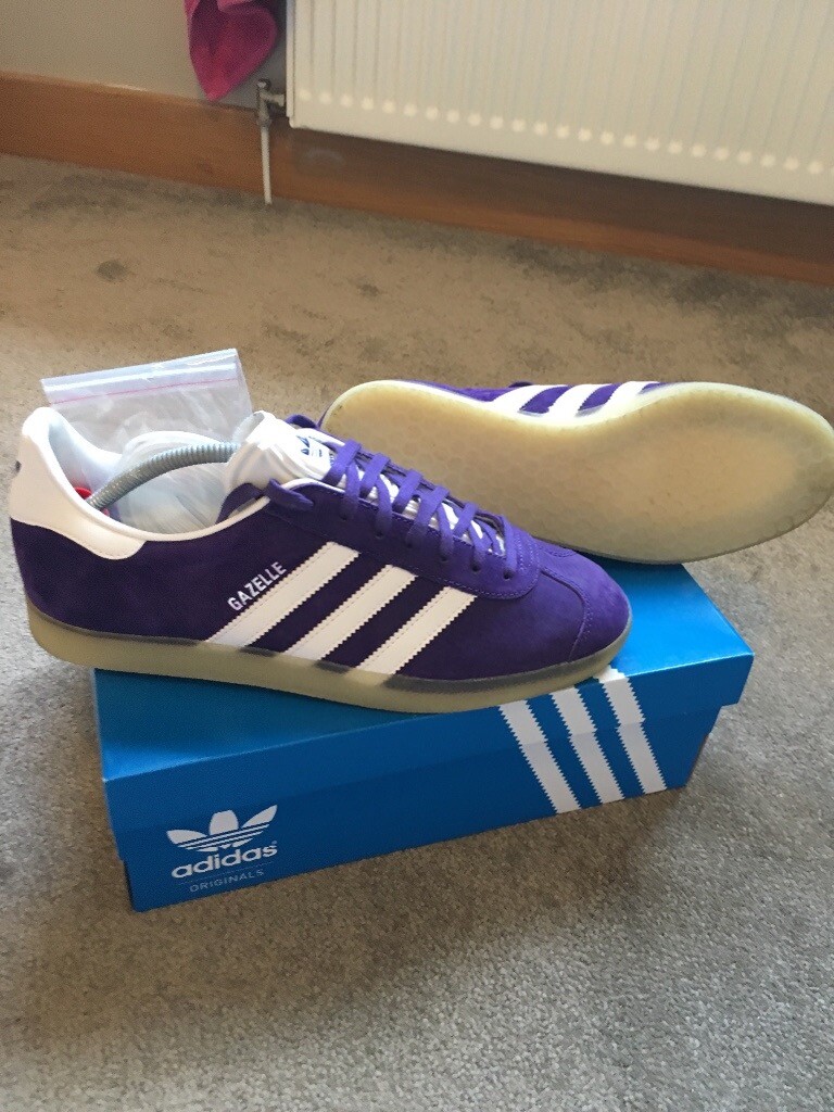 mens white gazelles