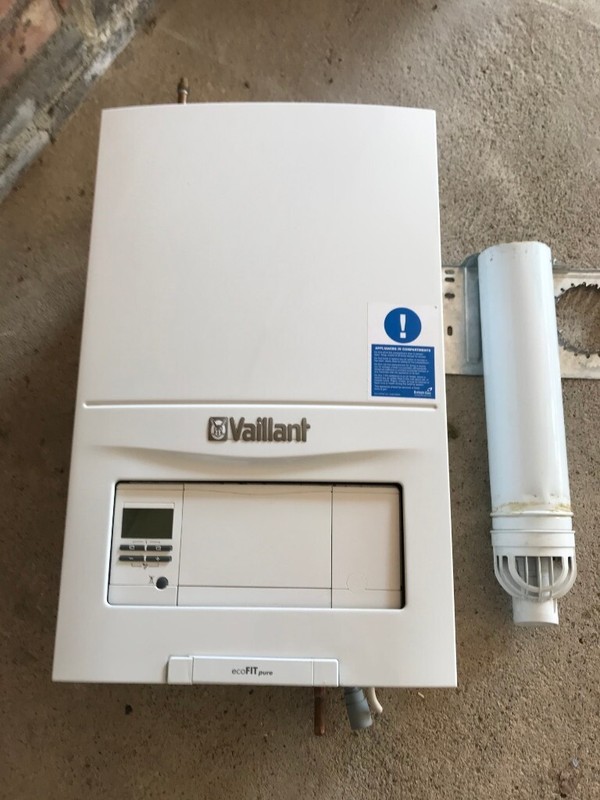 VAILLANT ECO FIT PURE 825 / 830 KW BOILER INSTALLATION Supply