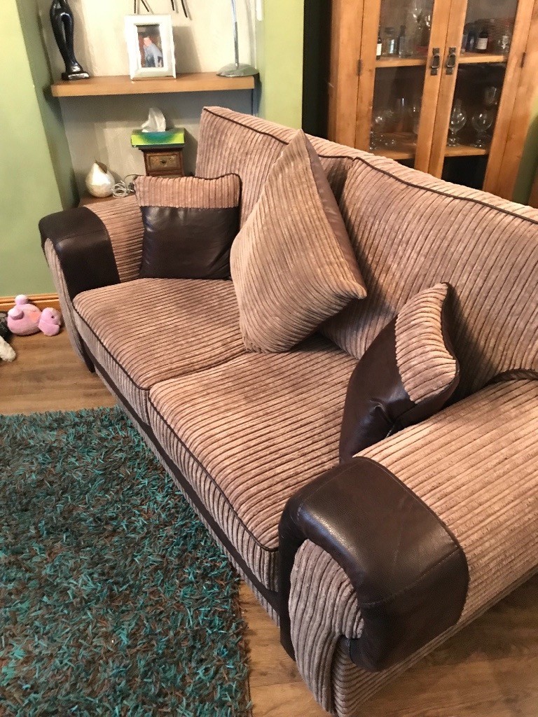 Brown Chunky Courderoy / Leather 3 Seater Sofa. Brand New Condition