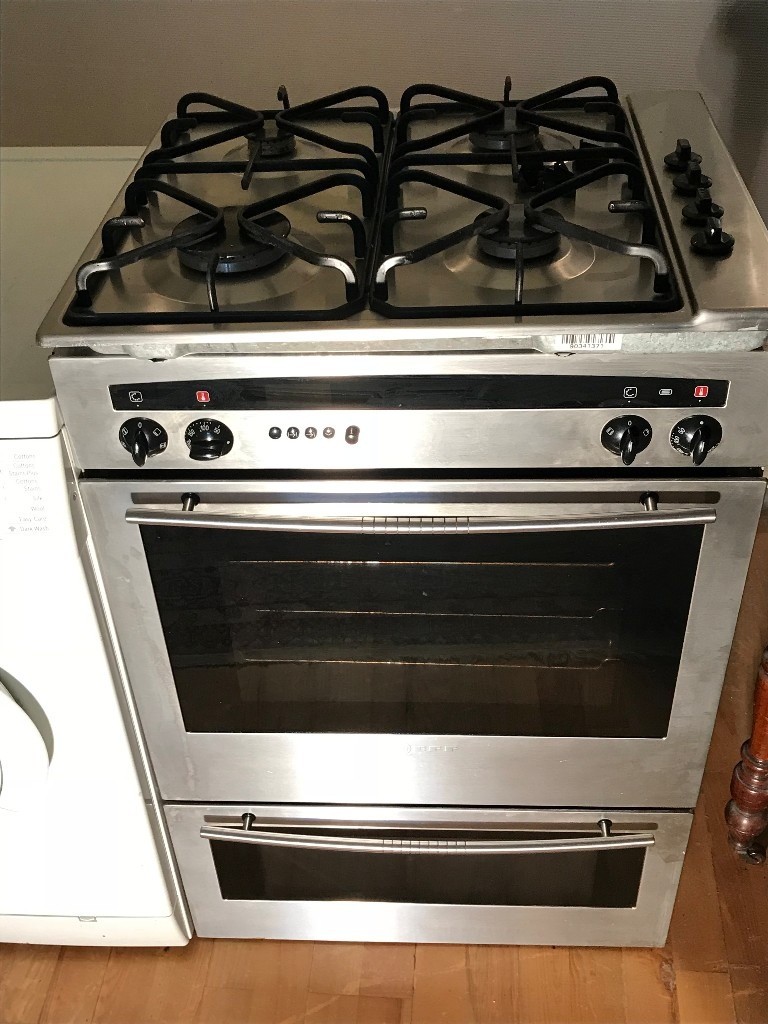 Neff Integrated Electric Double Oven U1452N0GB and Neff Gas Hob