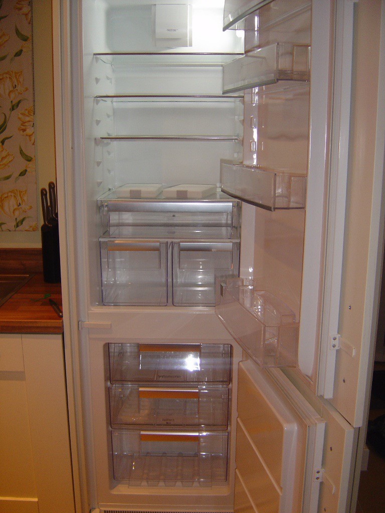 Electrolux Integrated Fridge Freezer Model ENN2853COW in Yeovil