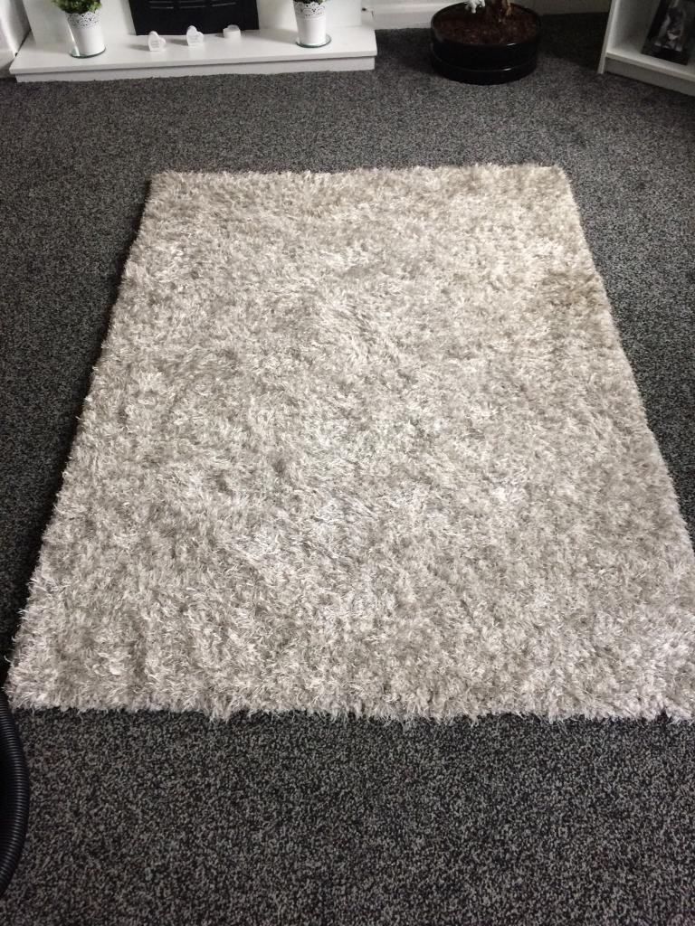 Large grey shaggy style rug | in Pilton, Edinburgh | Gumtree