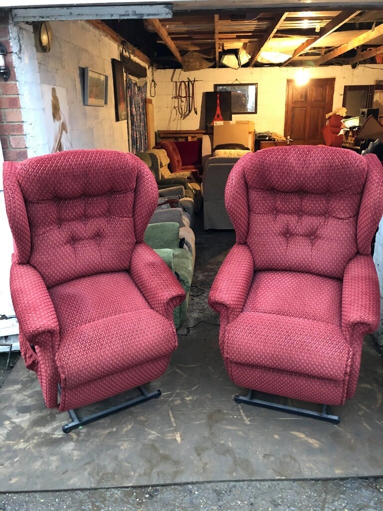 Many refurbished riser recliner chairs with delivery and 3 month