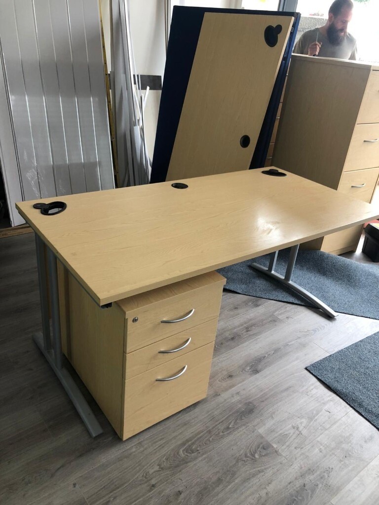 office furniture 1.6 meter maple desks with draws in Leeds City