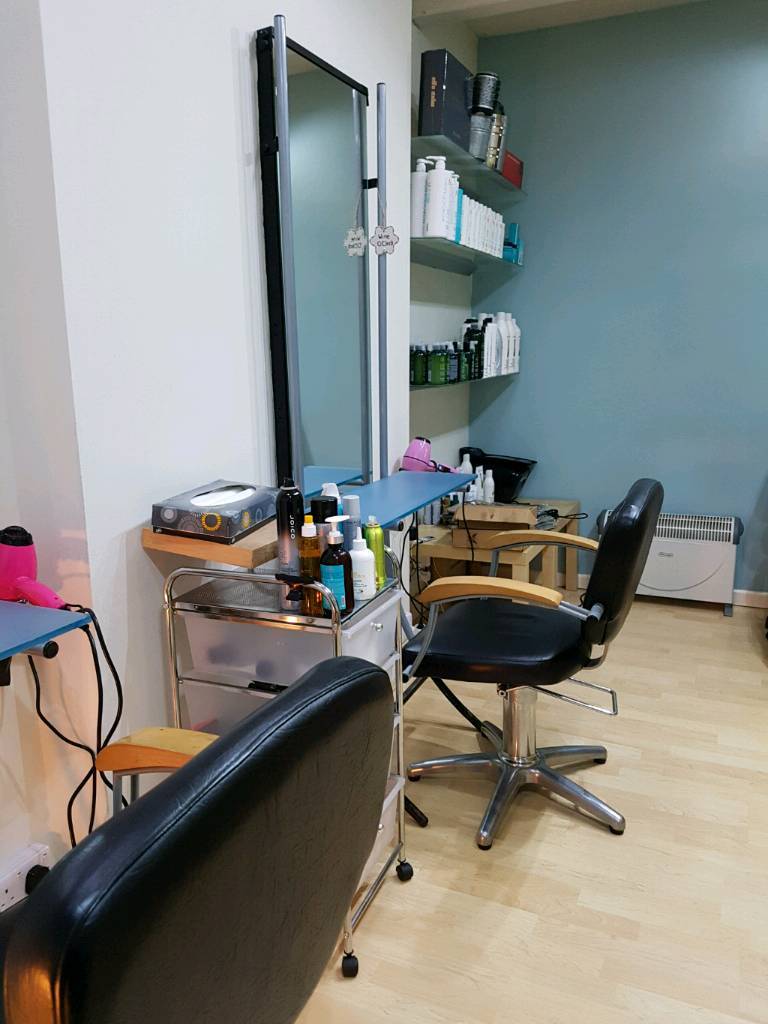 Hairdressing salon with a great clientele free to a good home! Only