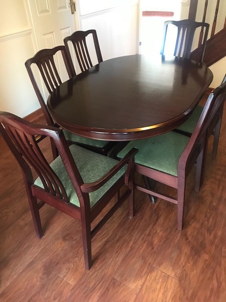 Stag Minstrel dining room table, 6 chairs, used for sale  Benfleet