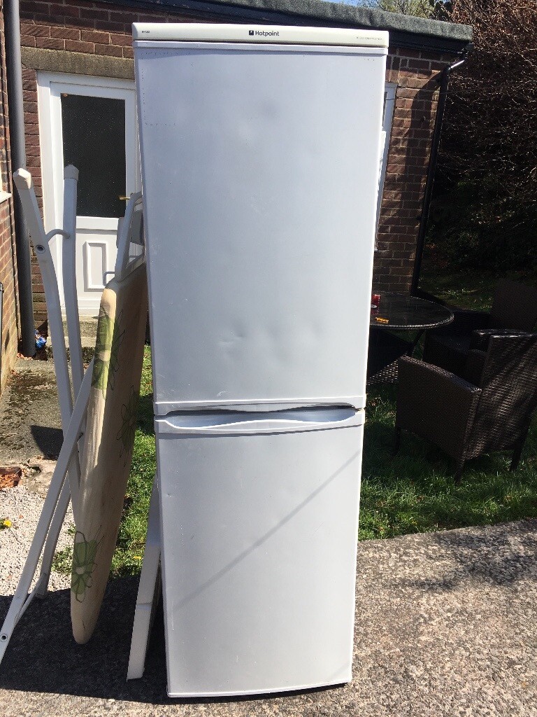 Fridge freezer FREE pick up only freezer draws missing in Oldham