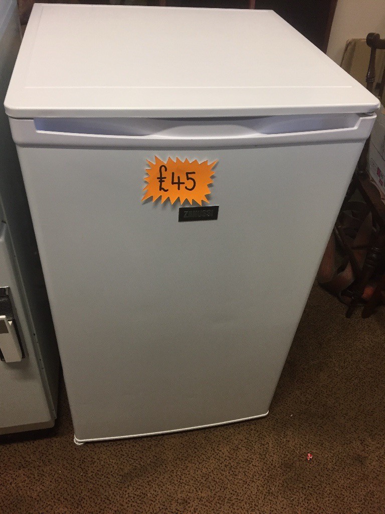 ZANUSSI UNDER COUNTER FRIDGE DELIVERY AVAILABLE in Stokeon